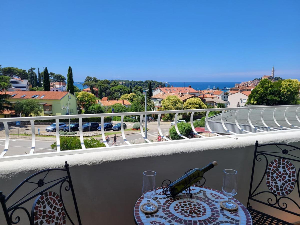 Apartment Maeistro By Privileggio Residence Rovinj Bagian luar foto